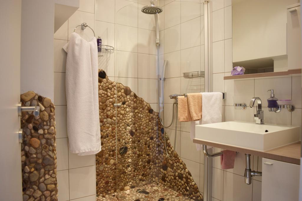 Lavander Apartments Omis Дуче Екстер'єр фото
