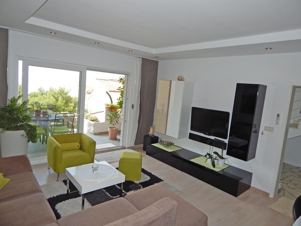 Lavander Apartments Omis Дуче Екстер'єр фото