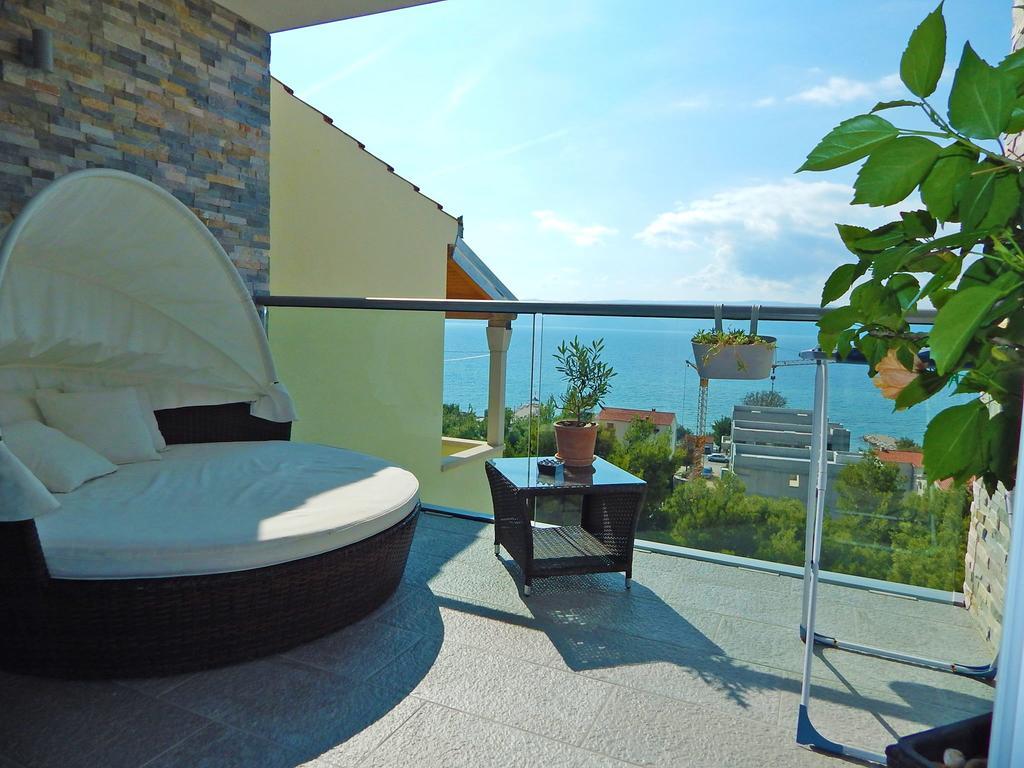 Lavander Apartments Omis Дуче Екстер'єр фото