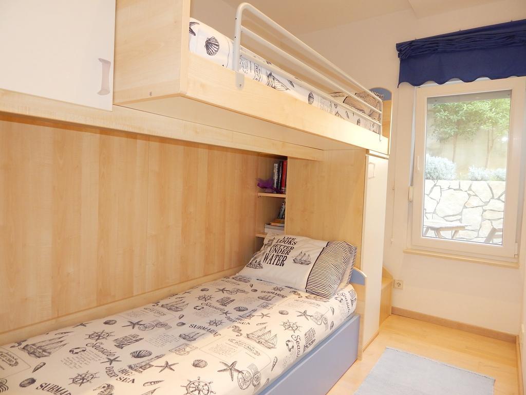 Lavander Apartments Omis Дуче Екстер'єр фото